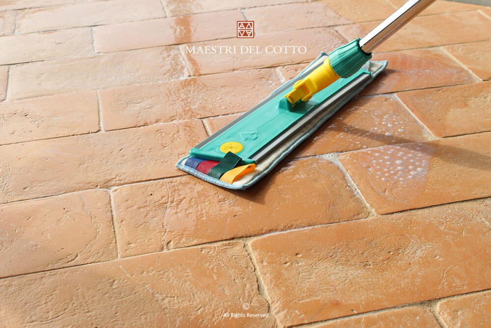 pulizia pavimenti cotto esterni